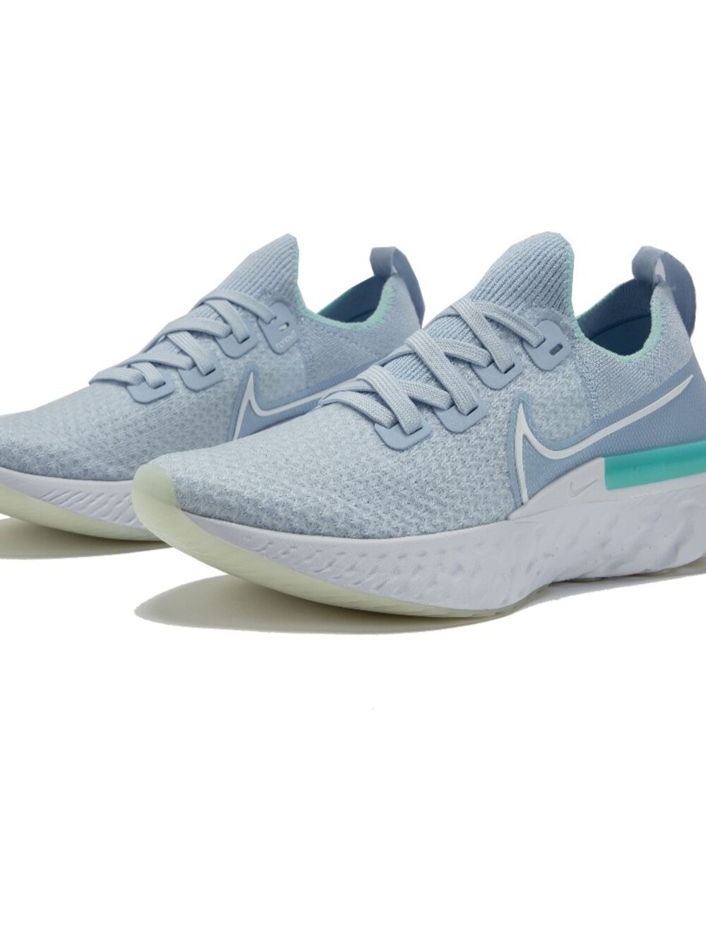 BNWT Nike React Infinity Run Flyknit - hydrogen blue and white